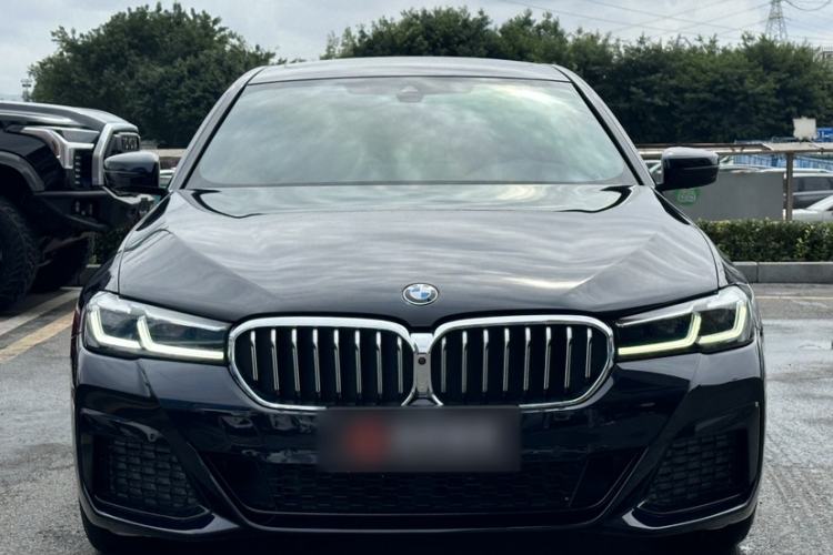 Used BMW 5 Series 2022 Second Facelift 530Li Luxury Version M Sport Package Exterior 1