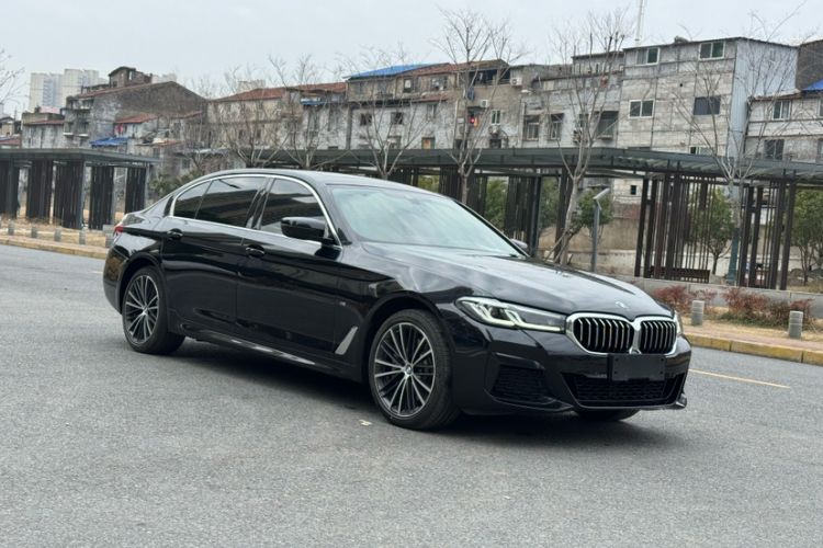 Used BMW 5 Series 2022 Second Facelift 530Li Leading Edition M Sport Package Exterior 1