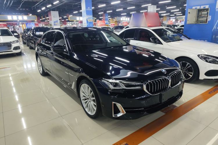 Used BMW 5 Series 2022 Second Facelift 530Li Luxury Edition Premium Package Exterior 1