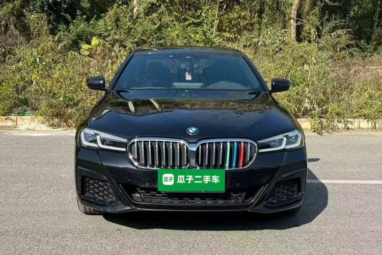 Used BMW 5 Series 2022 Restyled 530Li Leading Edition M Sport Package Exterior 1