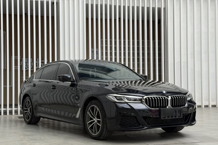 Used BMW 5 Series 2022 Restyled 525Li M Sport Package Exterior 1