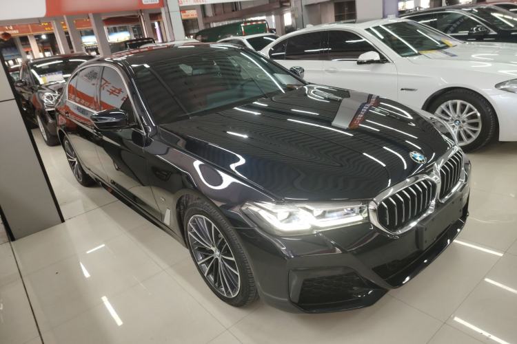Used BMW 5 Series 2022 Restyled 530Li Leading Edition M Sport Package Exterior 1
