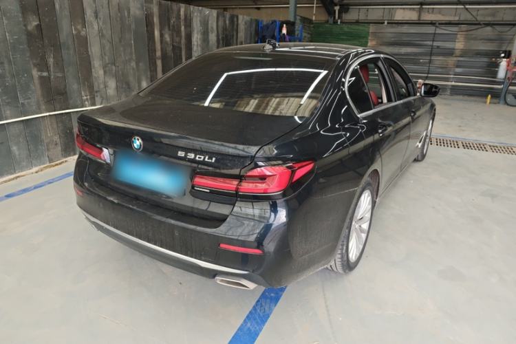 Used BMW 5 Series 2022 Second Facelift 525Li Luxury Package Exterior 1