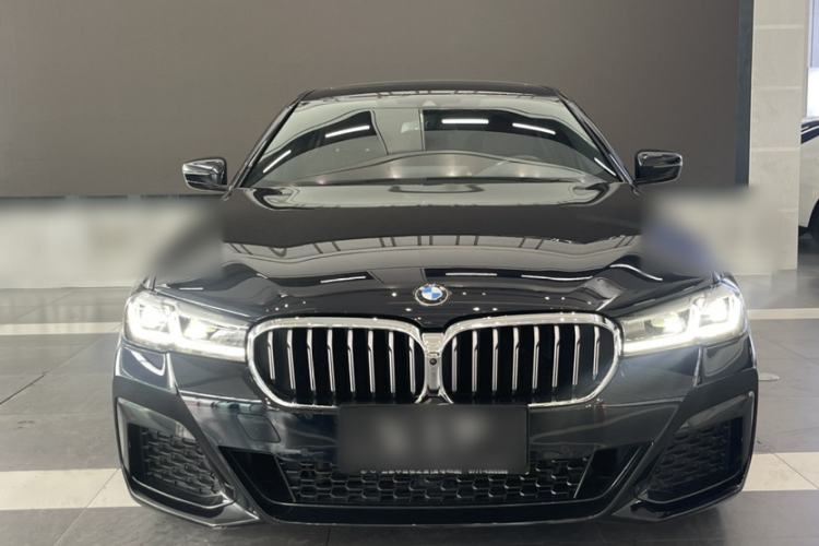 Used BMW 5 Series 2022 Second Facelift 530Li Luxury Version M Sport Package Exterior 1