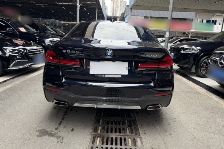 Used BMW 5 Series 2022 530Li Leading Model M Sport Package Exterior 1