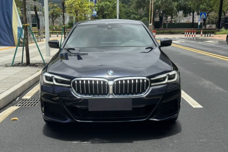 Used BMW 5 Series 2022 Second Facelift 525Li M Sport Package Exterior 2