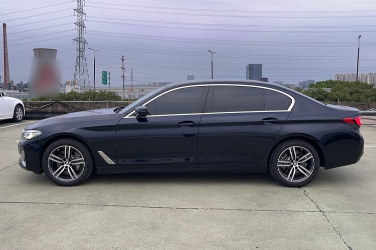 Used BMW 5 Series 2022 Updated 530Li Leading Edition Luxury Package Exterior 2