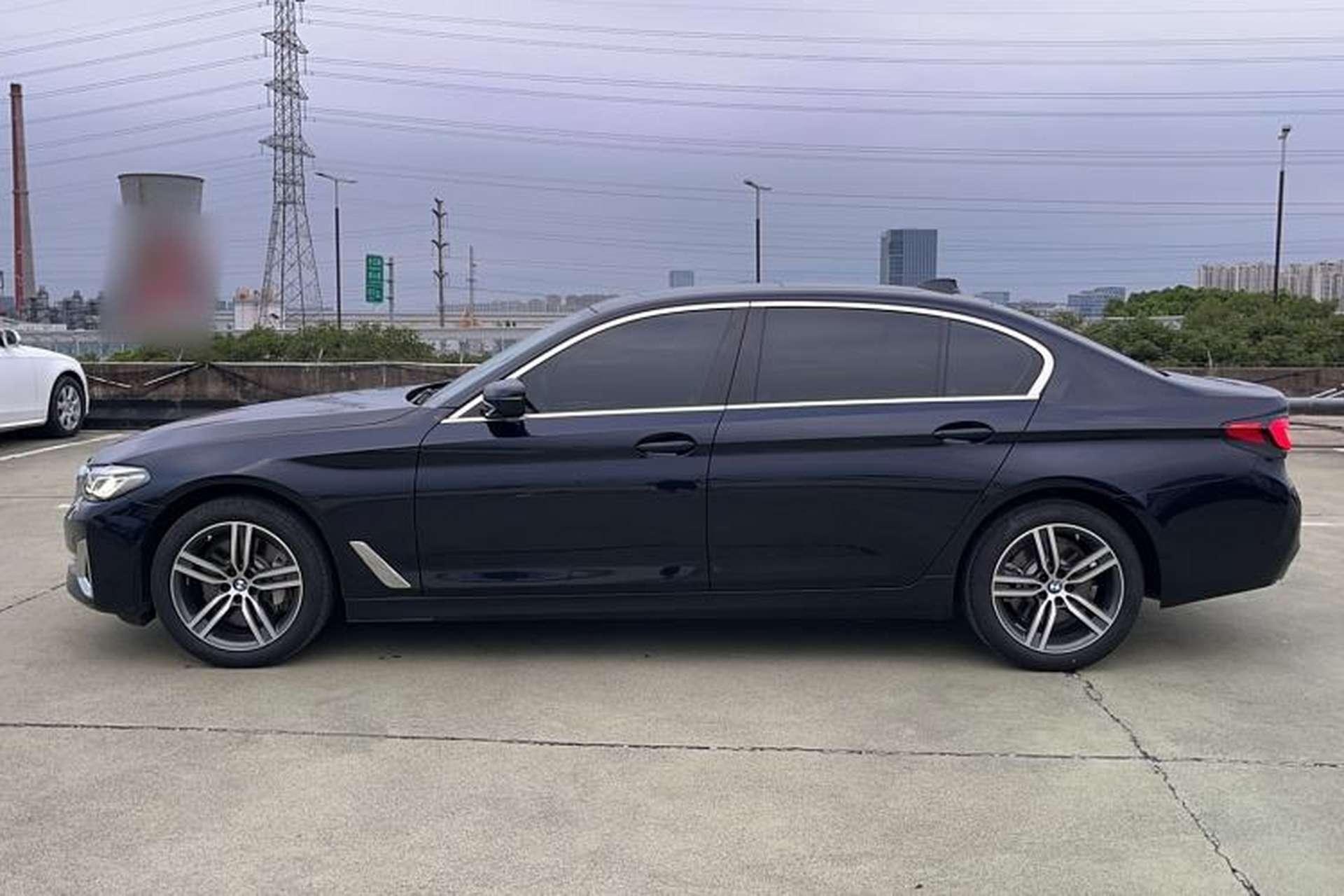 Used BMW 5 Series 2022 Updated 530Li Leading Edition Luxury Package Exterior 2