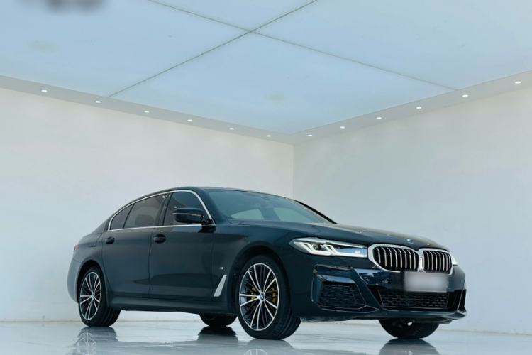 Used BMW 5 Series 2022 Restyled 530Li Leading Edition M Sport Package Exterior 2