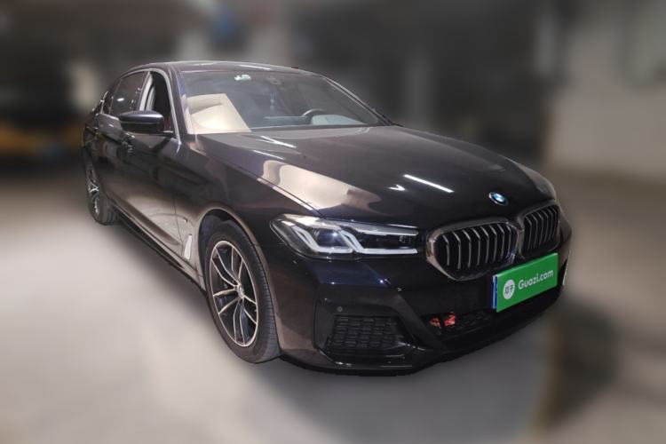 Used BMW 5 Series 2022 Restyled 525Li Luxury Package Exterior 2