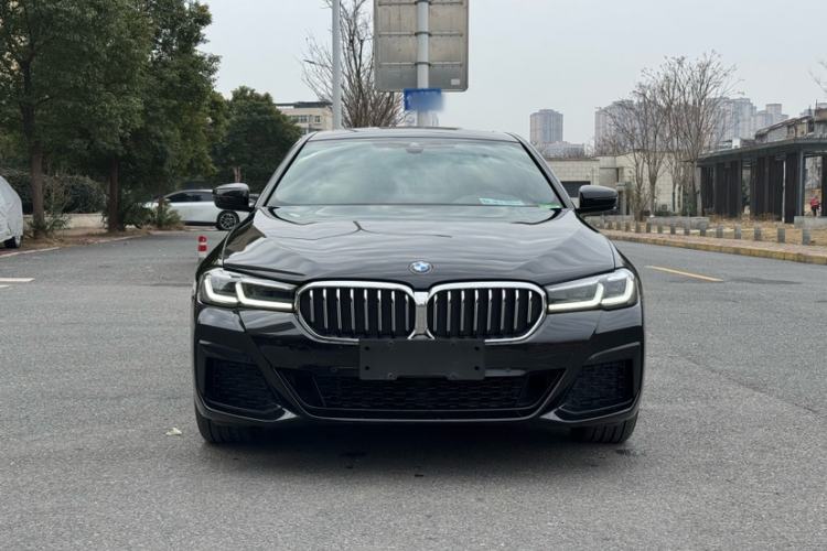 Used BMW 5 Series 2022 Second Facelift 530Li Leading Edition M Sport Package Exterior 2