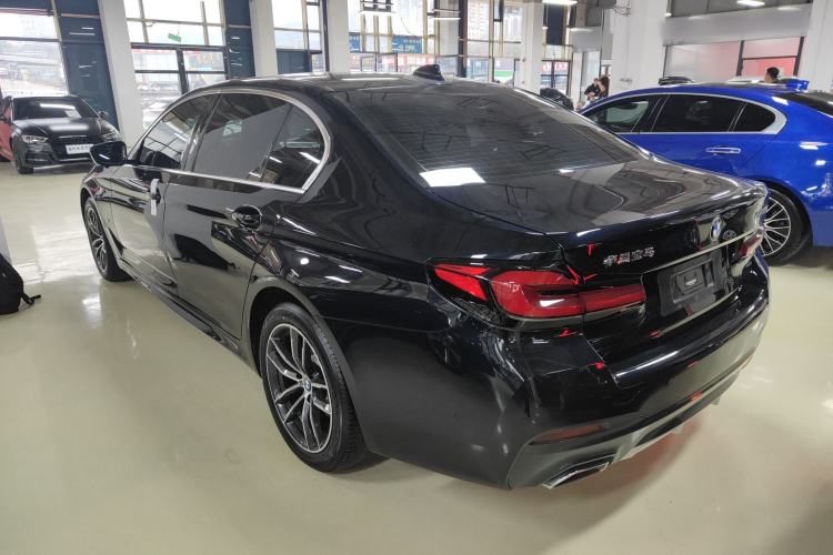 Used BMW 5 Series 2022 Second Facelift 525Li M Sport Package Exterior 2