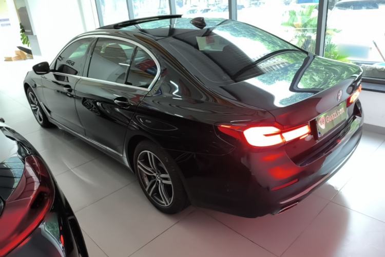 Used BMW 5 Series 2022 Updated 530Li Leading Edition Luxury Package Exterior 2