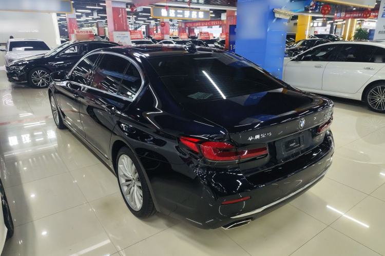 Used BMW 5 Series 2022 Second Facelift 530Li Luxury Edition Premium Package Exterior 2