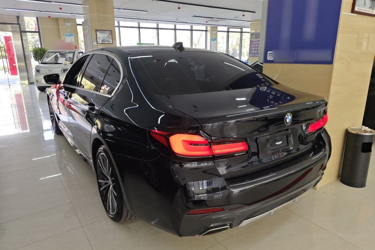 Used BMW 5 Series 2022 Restyled 530Li Leading Edition M Sport Package Exterior 2