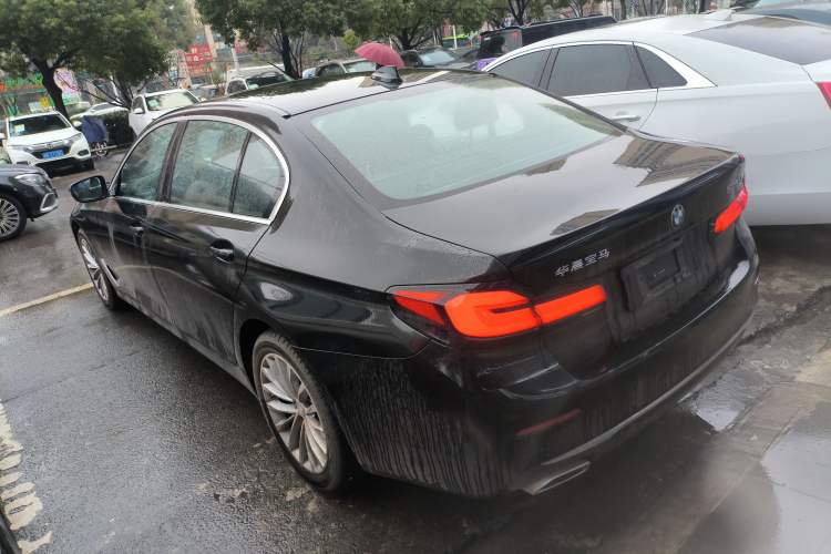 Used BMW 5 Series 2022 Second Facelift 525Li Luxury Package Exterior 2