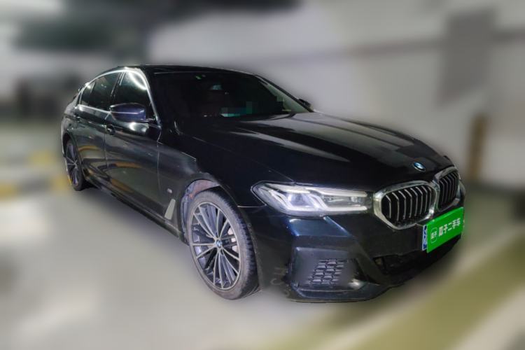 Used BMW 5 Series 2022 Restyled 530Li Leading Edition M Sport Package Exterior 2