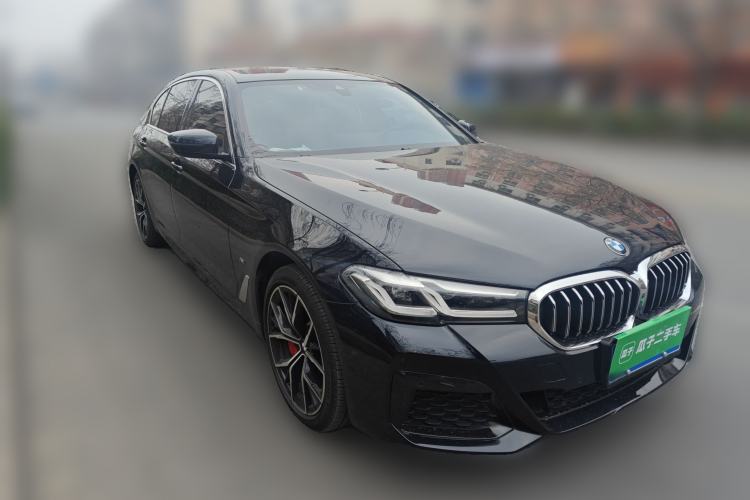Used BMW 5 Series 2022 Second Facelift 530Li Luxury Version M Sport Package Exterior 2