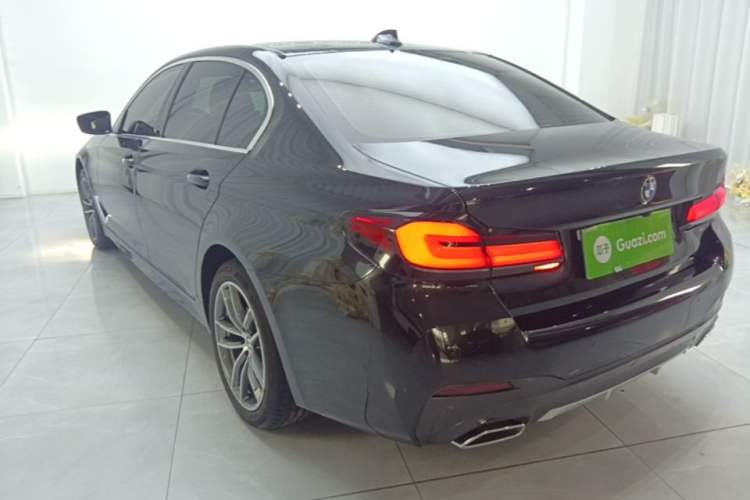 Used BMW 5 Series 2022 Restyled 525Li M Sport Package Exterior 2