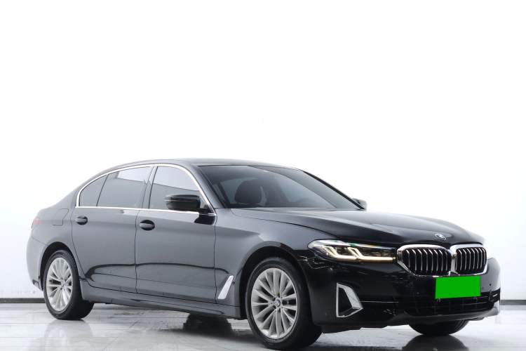 Used BMW 5 Series 2022 Second Facelift 525Li Luxury Package Exterior 2