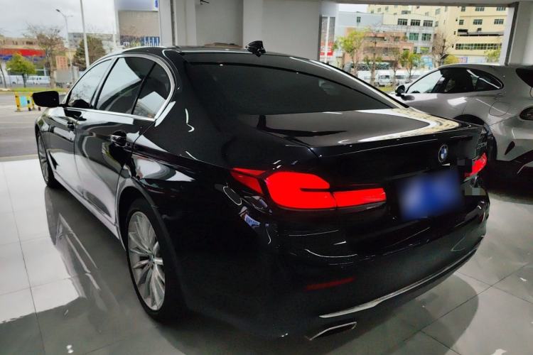 Used BMW 5 Series 2022 Updated 530Li Luxury Edition Premium Package Exterior 2