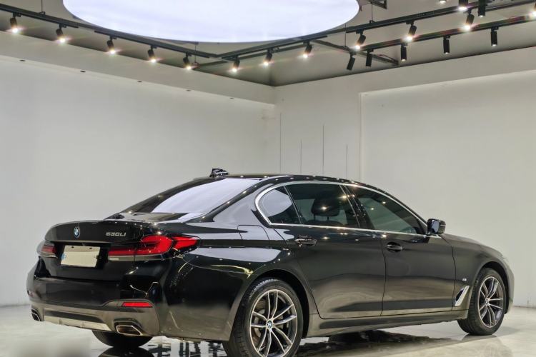 Used BMW 5 Series 2022 Second Facelift 525Li M Sport Package Exterior 3