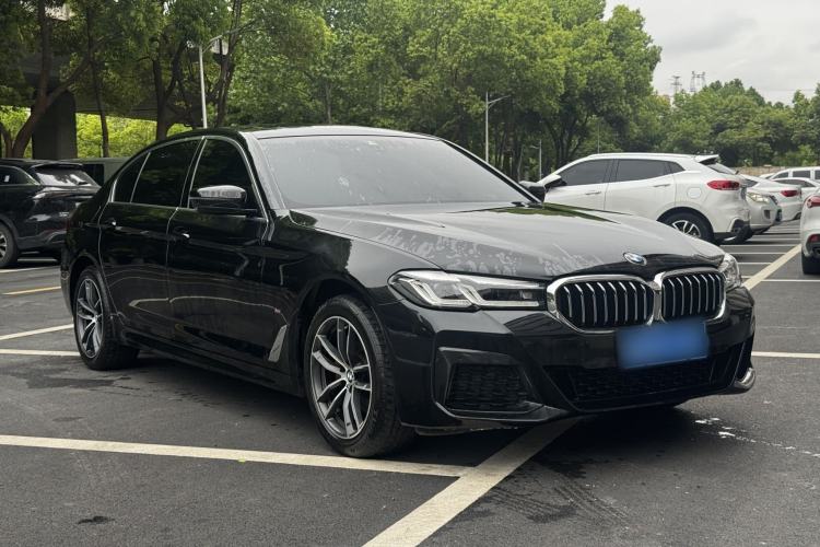Used BMW 5 Series 2022 Second Facelift 525Li M Sport Package Exterior 3