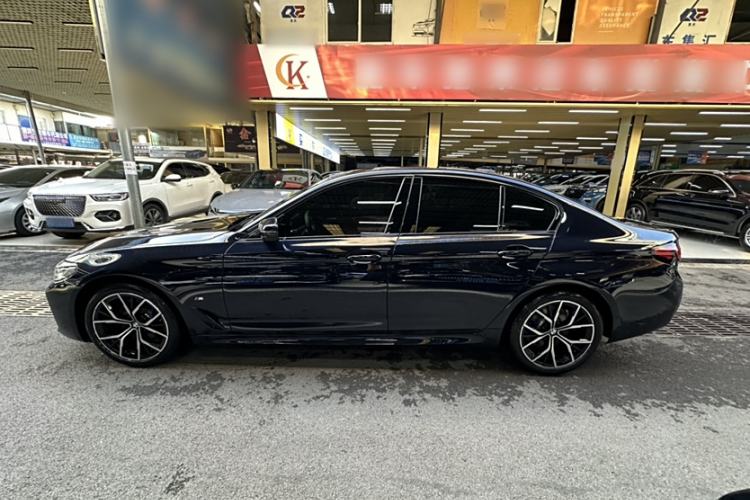 Used BMW 5 Series 2022 Updated 530i M Sport Package Exterior 3