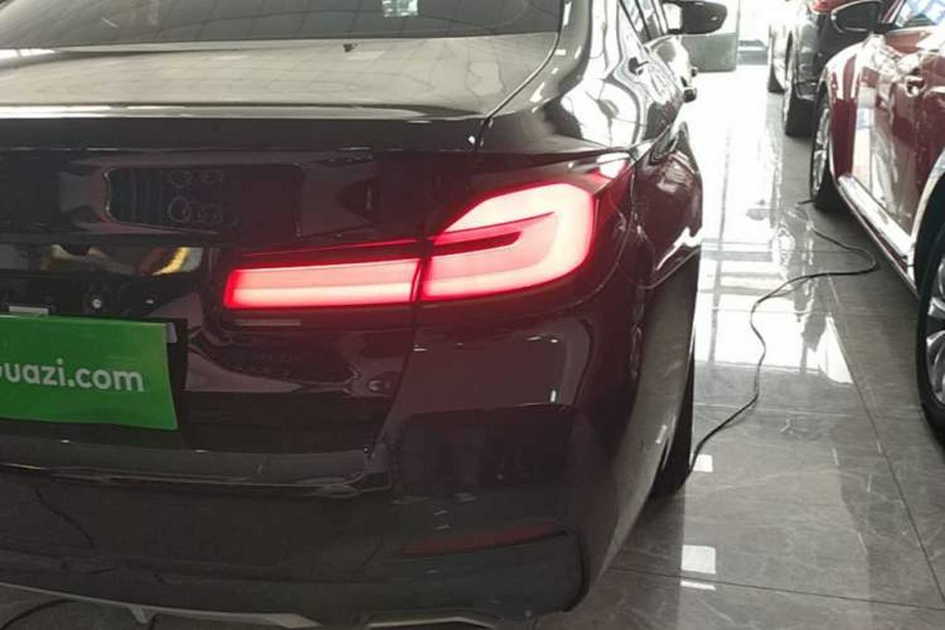 Used BMW 5 Series 2022 Restyled 530Li Leading Edition M Sport Package Exterior 3