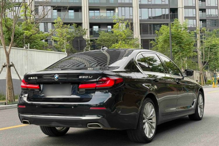 Used BMW 5 Series 2022 Second Facelift 530Li Executive Luxury Package Exterior 4