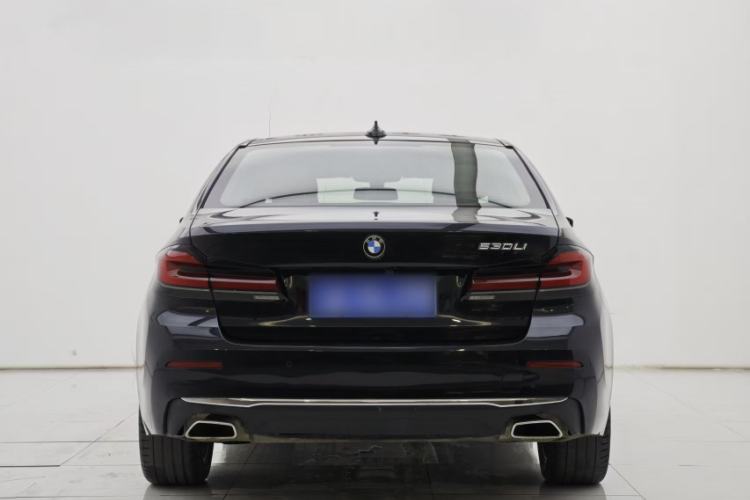Used BMW 5 Series 2022 Restyled 525Li Luxury Package Exterior 4
