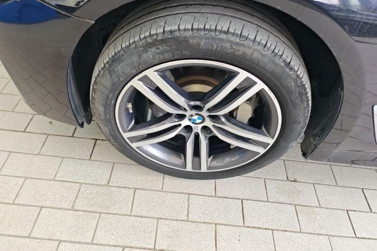 Used BMW 5 Series 2022 Second Facelift 530Li Leading Edition Luxury Package Exterior 4