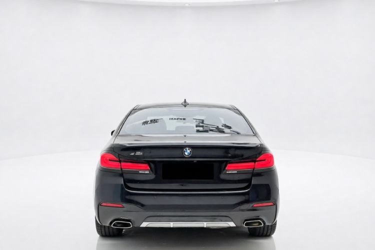 Used BMW 5 Series 2022 530Li Luxury Edition M Sport Package Exterior 4