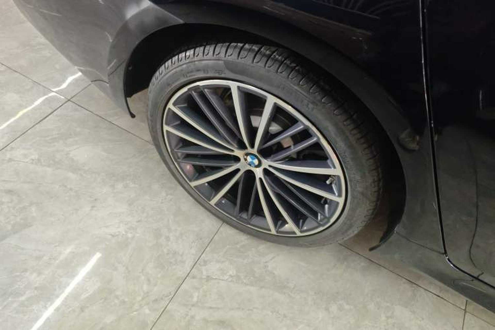 Used BMW 5 Series 2022 Restyled 530Li Leading Edition M Sport Package Exterior 5