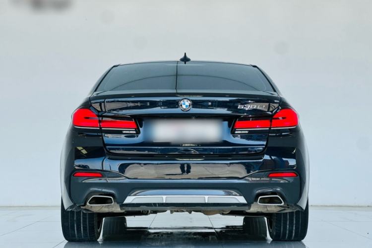 Used BMW 5 Series 2022 Restyled 530Li Leading Edition M Sport Package Exterior 5