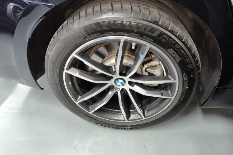 Used BMW 5 Series 2022 Second Facelift 525i M Sport Package Exterior 5