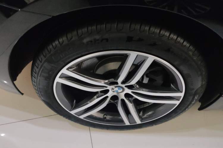 Used BMW 5 Series 2022 Second Facelift 530Li xDrive Luxury Package Exterior 5