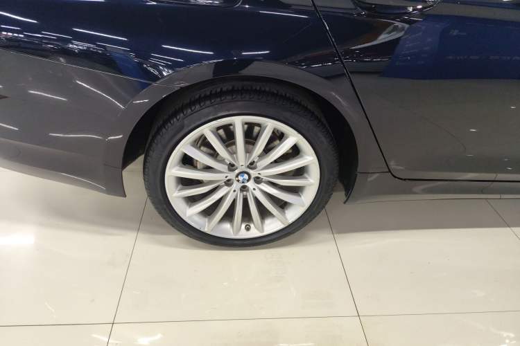 Used BMW 5 Series 2022 Second Facelift 530Li Luxury Edition Premium Package Exterior 5