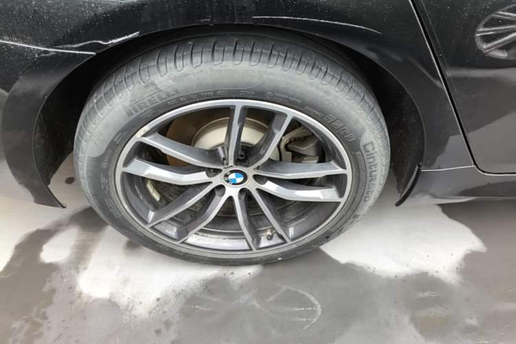 Used BMW 5 Series 2022 Second Facelift 525Li M Sport Package Exterior 5