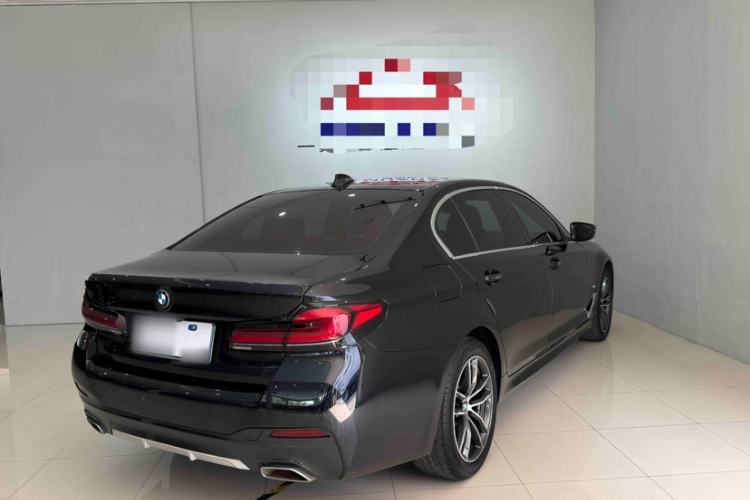 Used BMW 5 Series 2022 Second Facelift 525Li M Sport Package Exterior 5