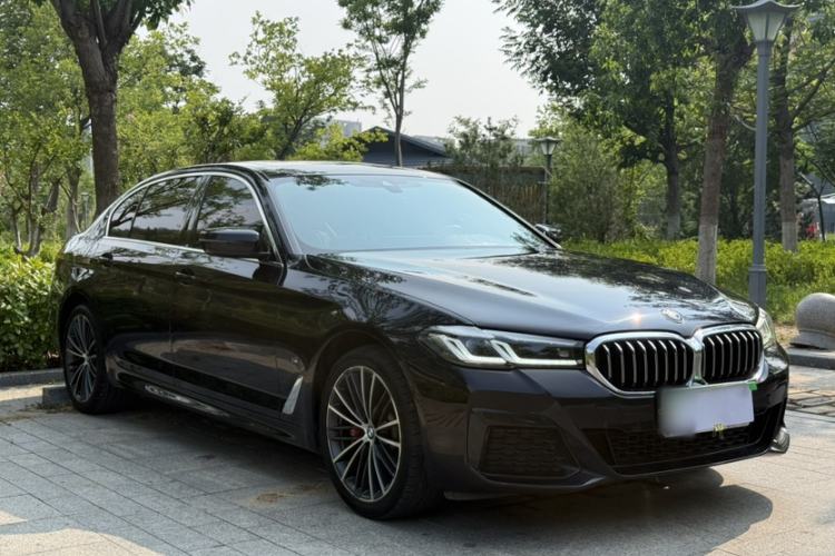 Used BMW 5 Series 2022 Restyled 530Li Leading Edition M Sport Package Exterior 6