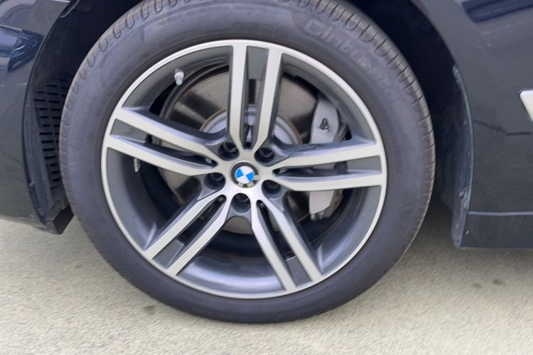 Used BMW 5 Series 2022 Updated 530Li Leading Edition Luxury Package Exterior 6