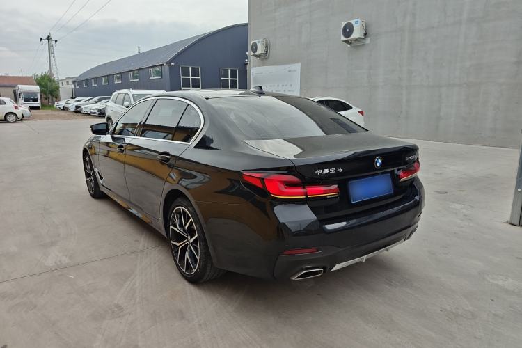 Used BMW 5 Series 2022 Second Facelift 530Li Luxury Version M Sport Package Exterior 6