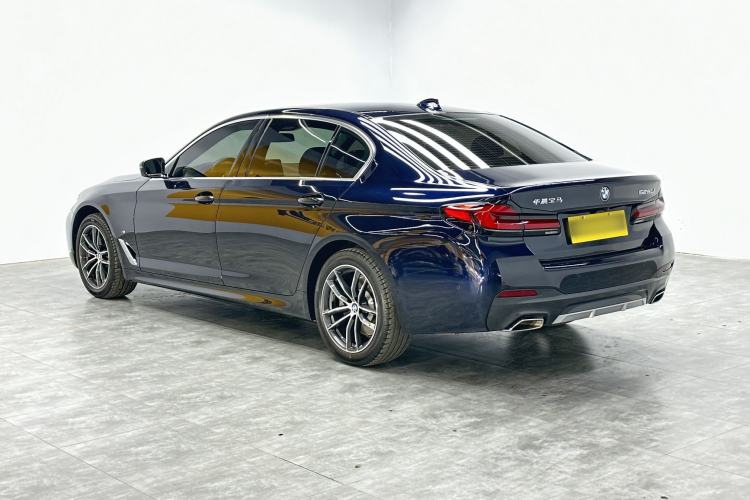Used BMW 5 Series 2022 Second Facelift 525Li M Sport Package Exterior 6