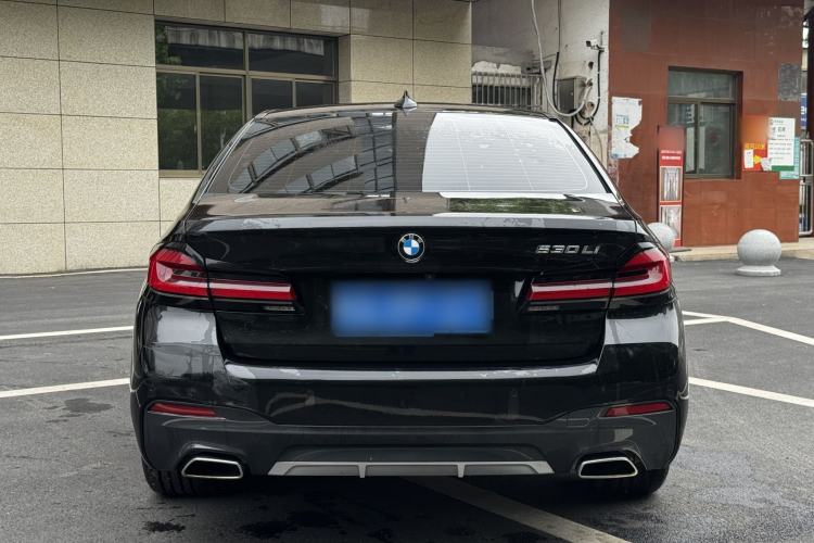 Used BMW 5 Series 2022 Second Facelift 525Li M Sport Package Exterior 6