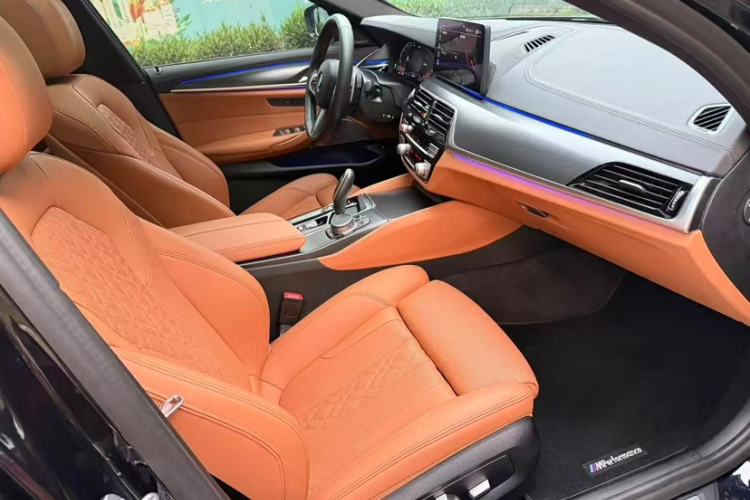 Used BMW 5 Series 2022 530i M Sport Package Exterior 6