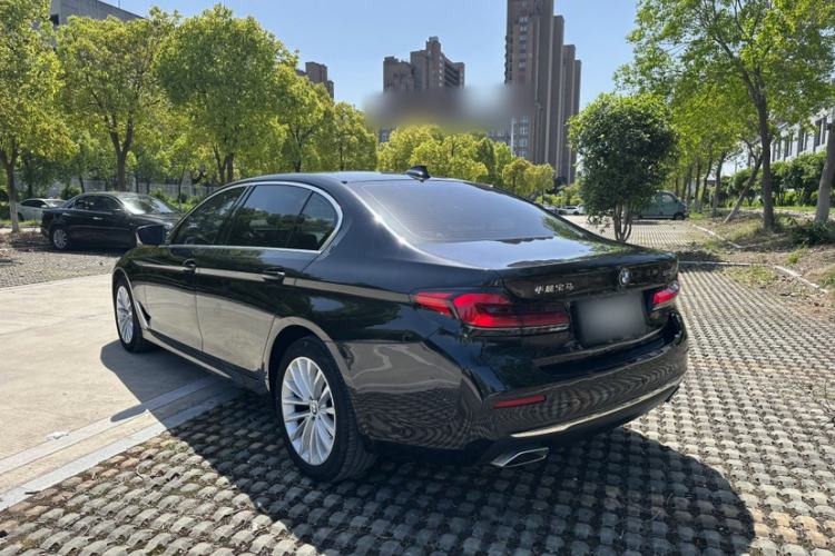 Used BMW 5 Series 2022 Second Facelift 525Li Luxury Package Exterior 6