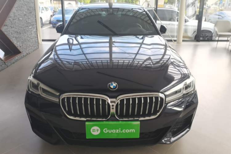 Used BMW 5 Series 2022 530i Sport Line M Sport Package Front