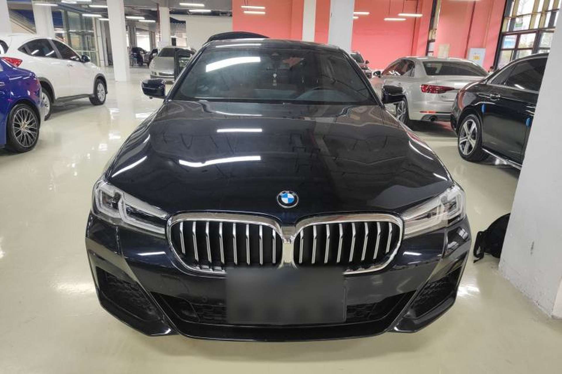 Used BMW 5 Series 2022 Second Facelift 525Li M Sport Package Front