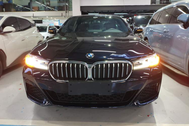 Used BMW 5 Series 2022 Second Facelift 525Li M Sport Package Front